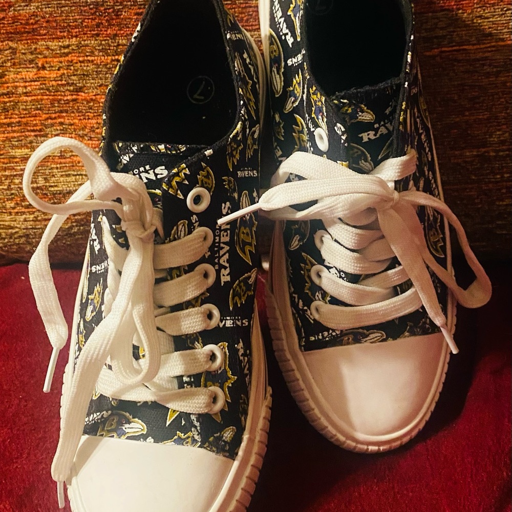 Ravens tennis shoes
